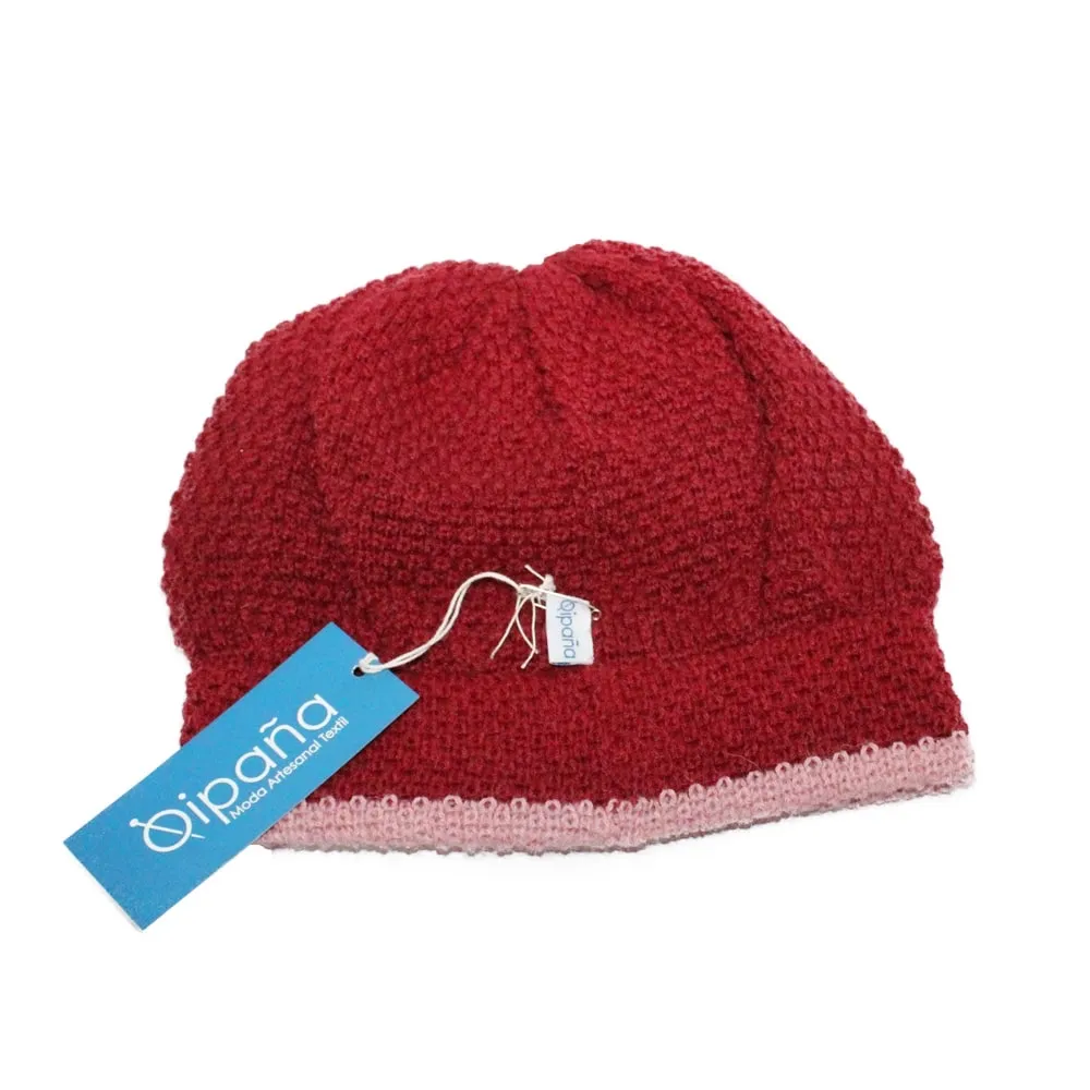 Gorro rojo con tullmas