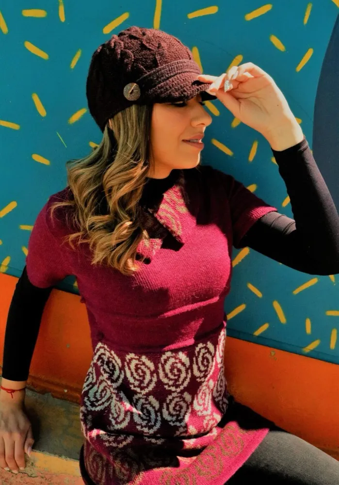 Visera con trenzas